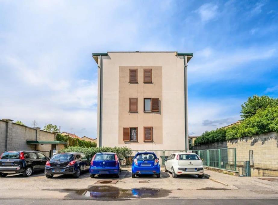 מונצה Casa Albertina Grazioso Appartamento Vicino Alla Stazione מראה חיצוני תמונה