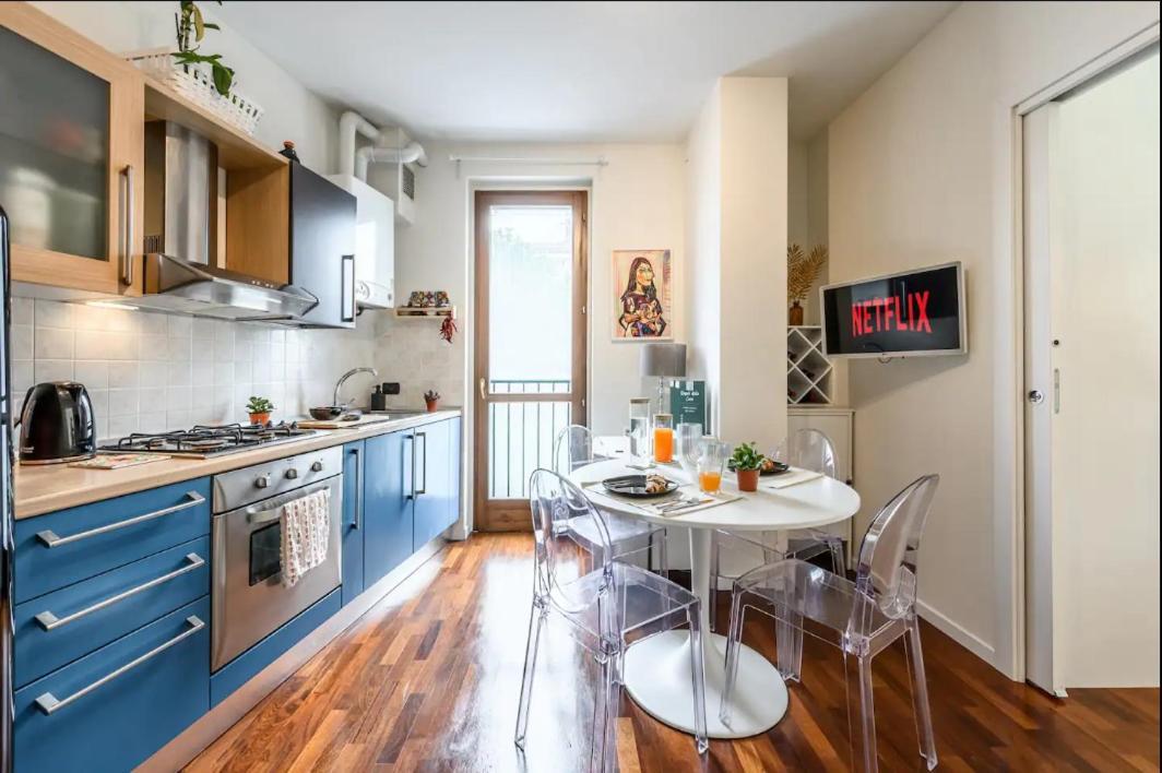מונצה Casa Albertina Grazioso Appartamento Vicino Alla Stazione מראה חיצוני תמונה